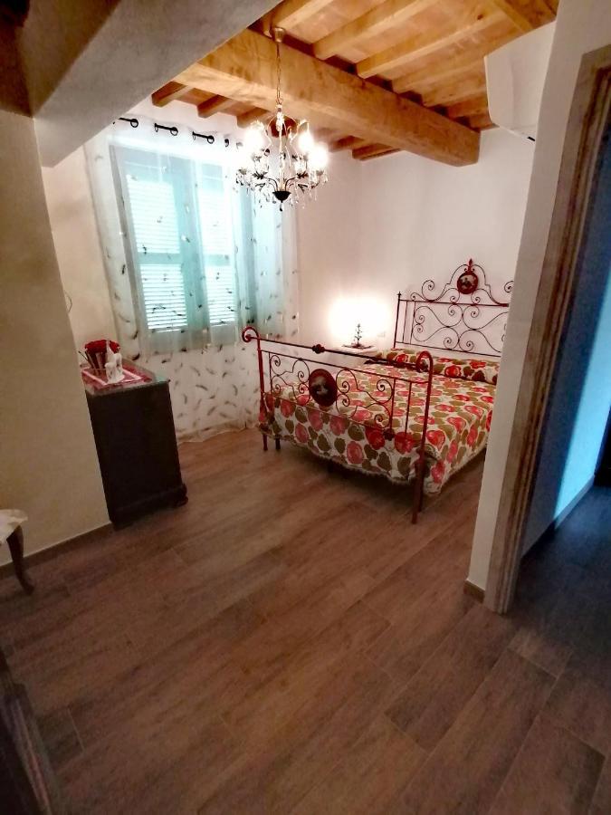 Agriturismo Montecrespini Saturnia Δωμάτιο φωτογραφία